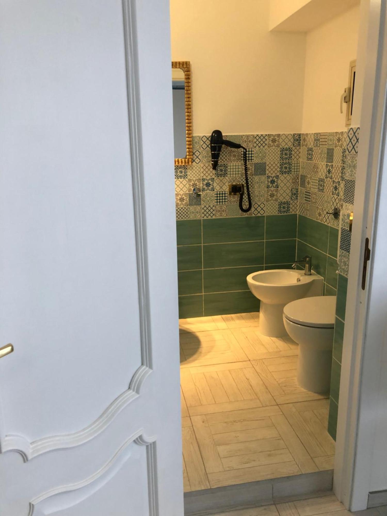 B&B Al Duomo Milazzo Eksteriør billede
