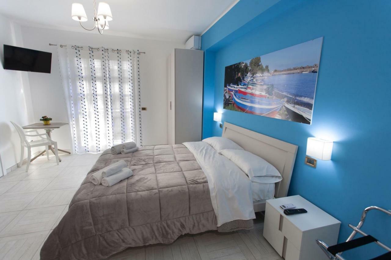 B&B Al Duomo Milazzo Eksteriør billede